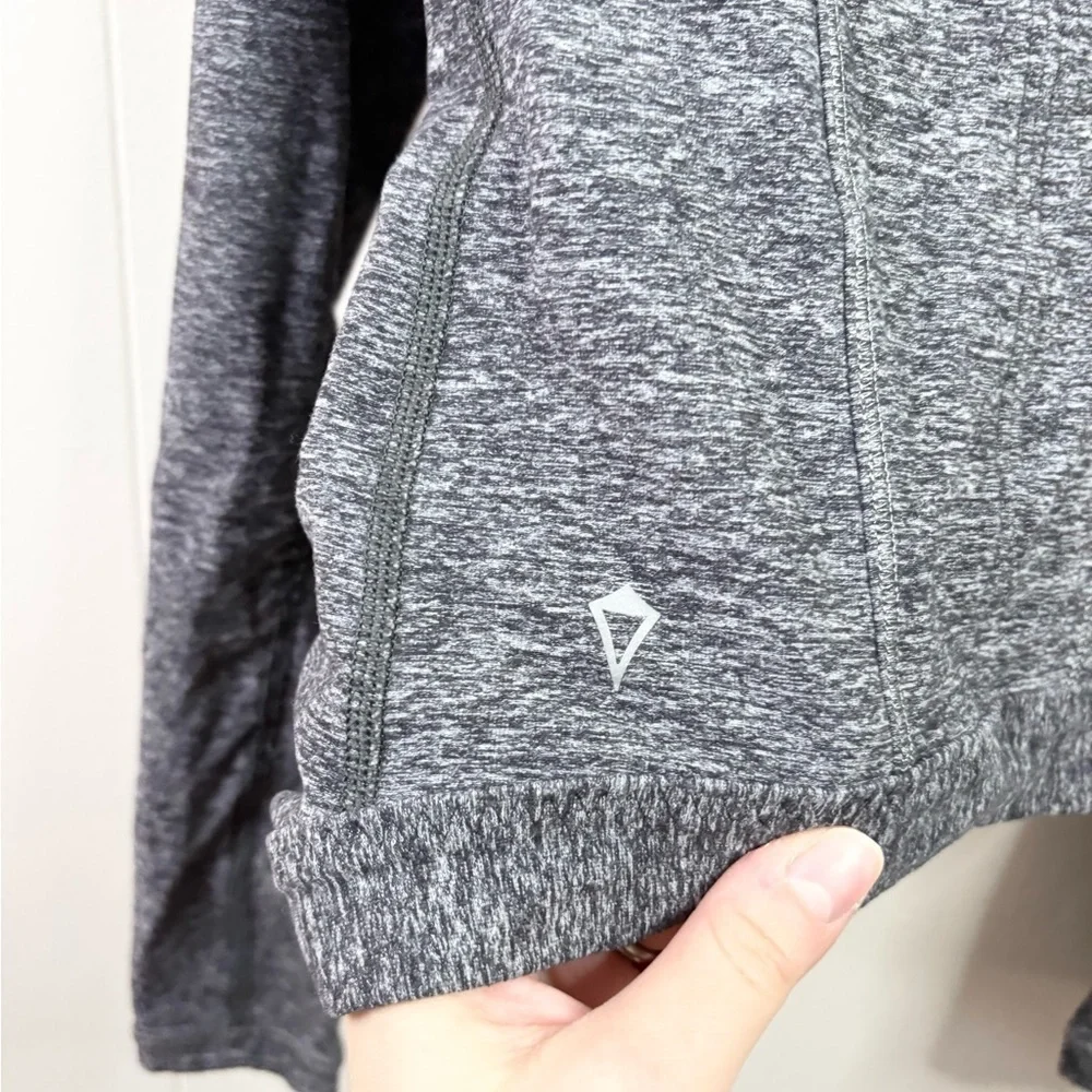 Lululemon Ivivva Four Count Shrug Wrap heather grey sweatshirt S-M